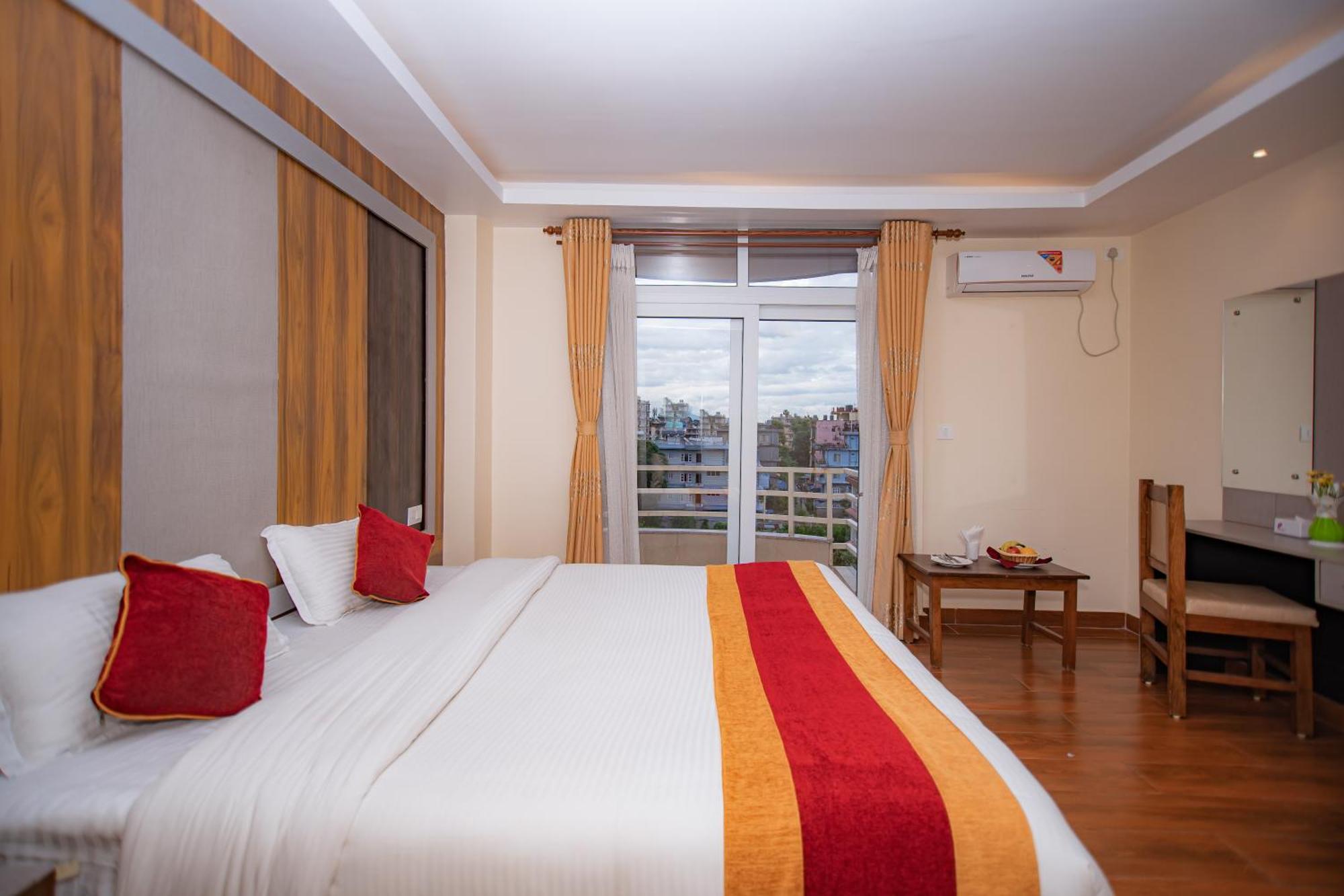 Hotel Murano Pokhara Zewnętrze zdjęcie