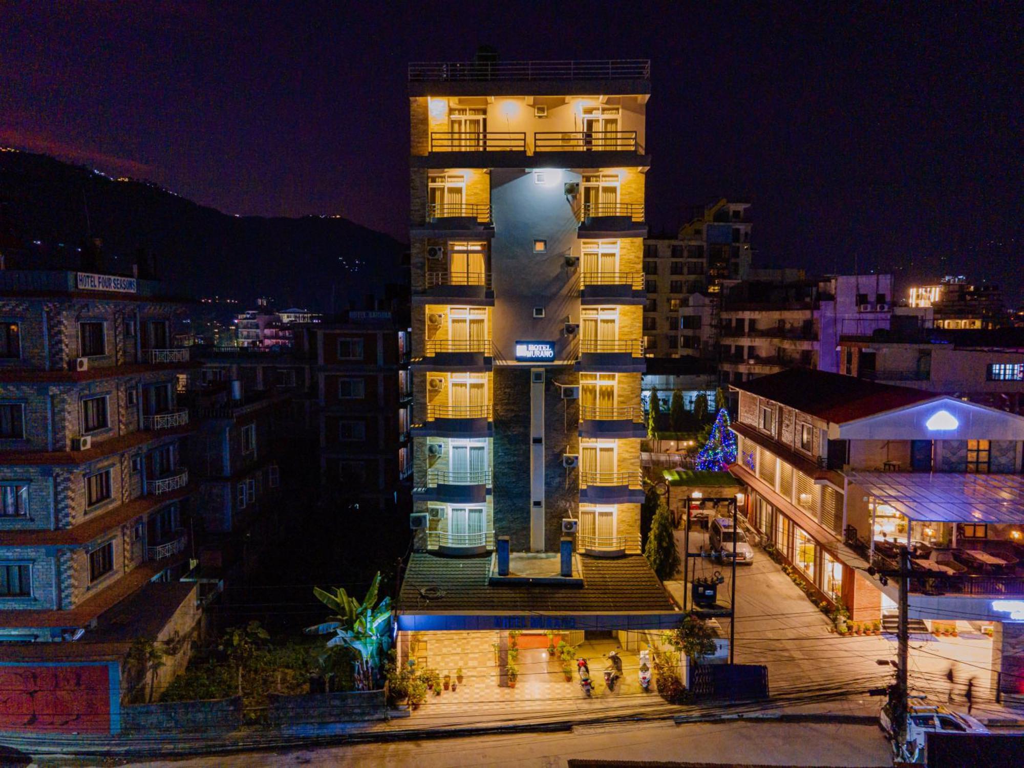 Hotel Murano Pokhara Zewnętrze zdjęcie